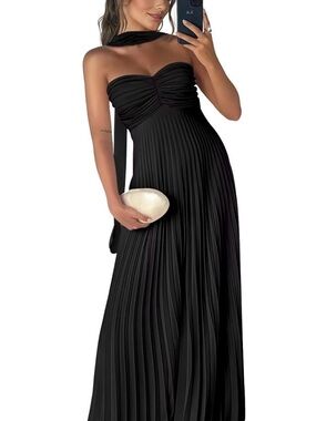 Elegant Old Money Black Pleated Formal Maxi Dress Size 14 NWT